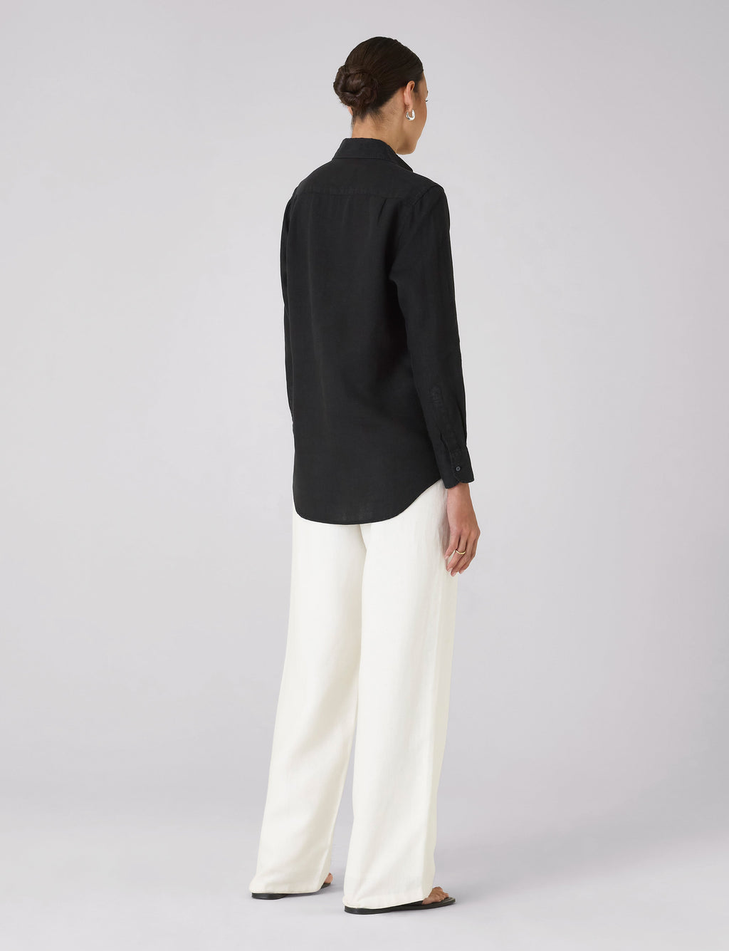 The Boyfriend: Linen, Black